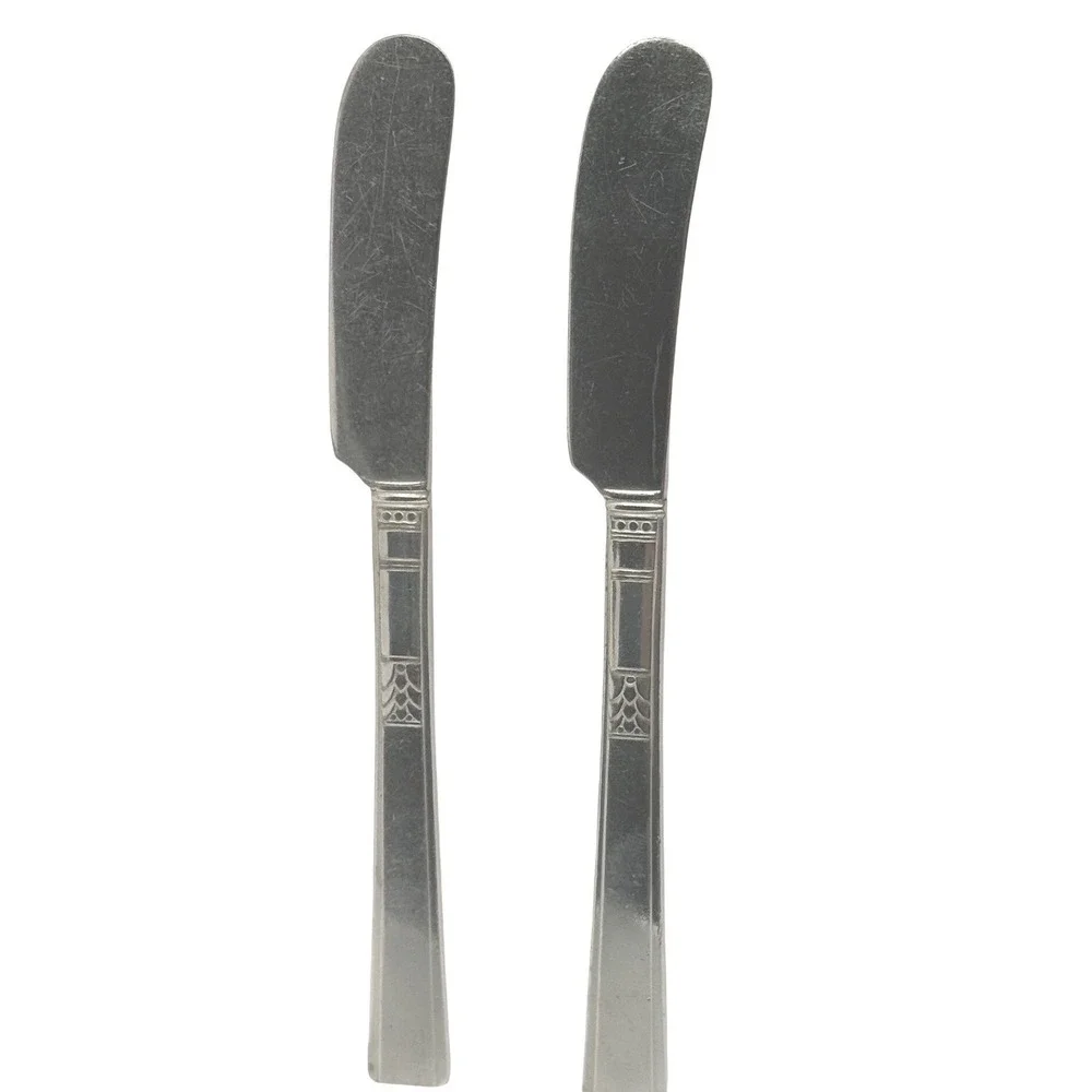 Vintage Silverplate Butter Knives Set of 2 Art Deco Flatware Spreaders 6